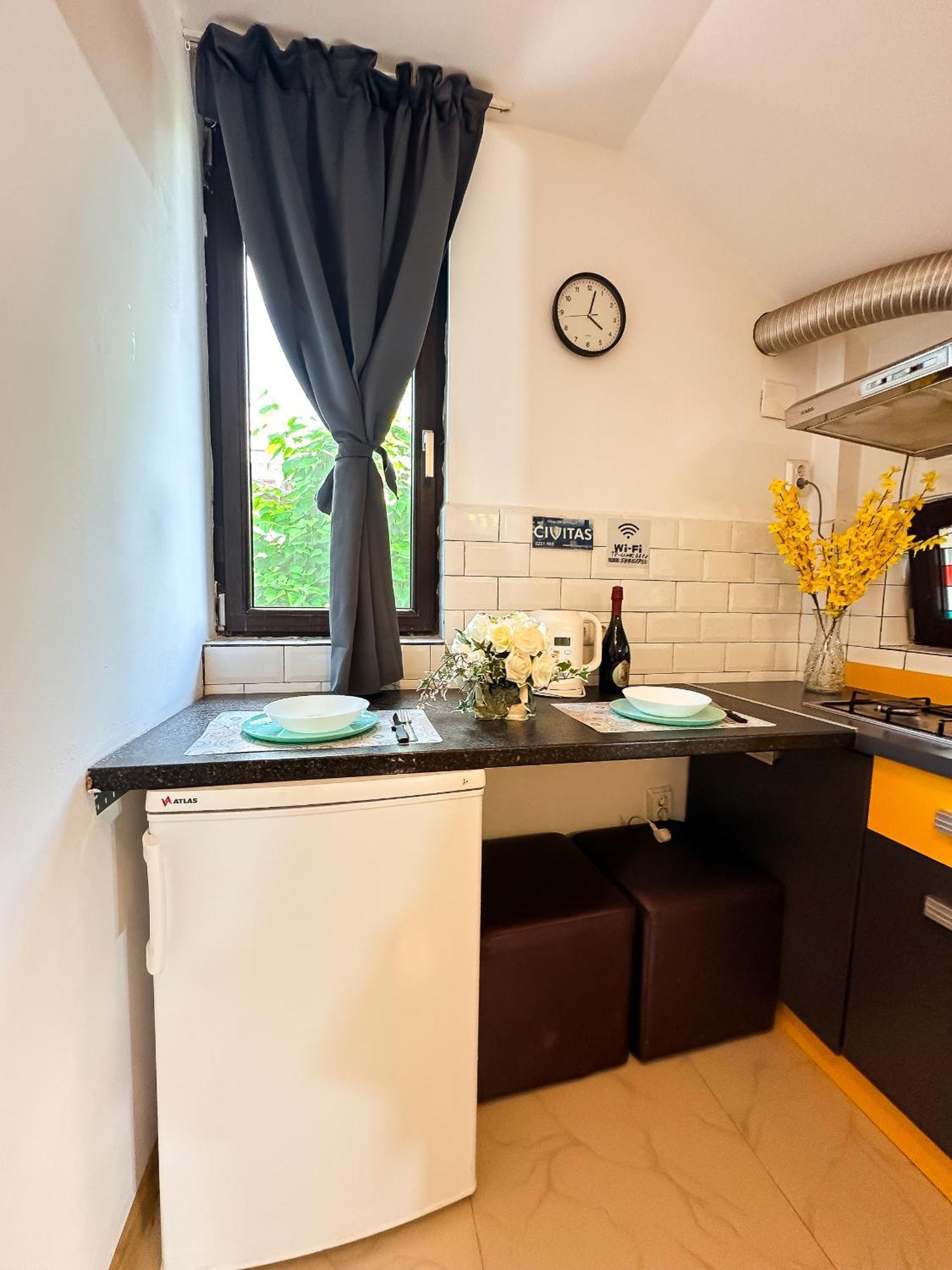 Millenium Apartment Central Craiova Eksteriør billede